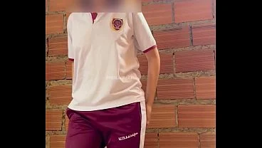 AY AMOR NO ME GRABES MIS PADRES SE DARAN CUENTA QUE NO FUI A LA ESCUELA MEJOR LLÉNAME DE LECHE PORNO CASERO REAL