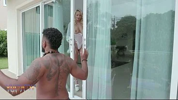 Brasilian pornstar Larissa Leite 4 on 1 DAP with big cocks, DP, cum swallow ,anal rimming and drinking loads of pee