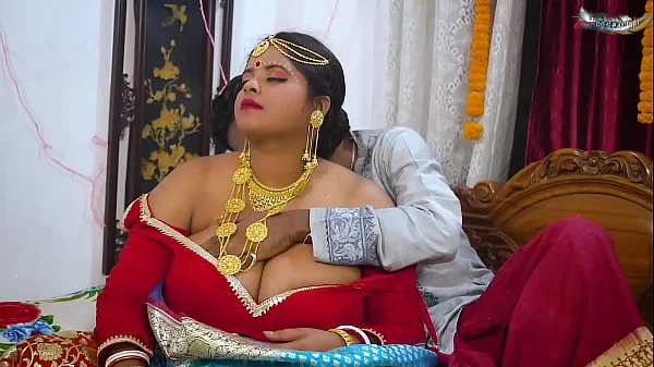 DESI NEWLY MARRIED HUSBAND WIFE HARDCORE FUCK AT FIRST NIGHT FULL MOVIE ( HINDI AUDIO )