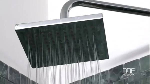 Newbie Temptress Stiffens Us!