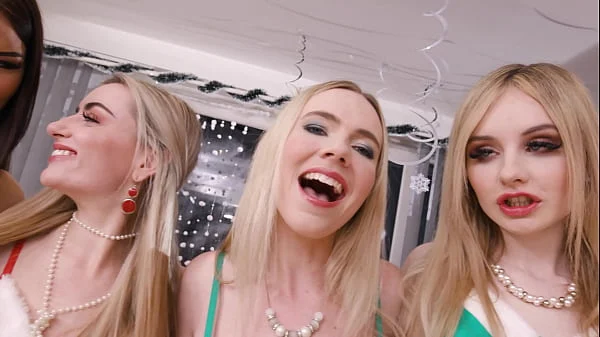 Rebel Rhyder’s 2022 Christmas with GONZO SZ2959 (PEE)