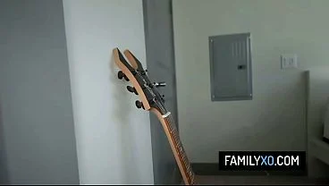 Stepdad catches stepdaughter watching porn and let her start sucking his cock – Mila Taylor