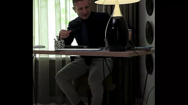 Angelica Heart visiting her lawyer