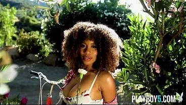 Big booty and tits black model babe Jenna Fox hot outdoor posing