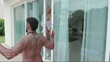 Brasilian pornstar Larissa Leite 4 on 1 DAP with big cocks, DP, cum swallow ,anal rimming and drinking loads of pee