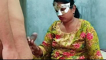 Desi bhabhi tight pussy fucking video doggy position with clear Hindi voice