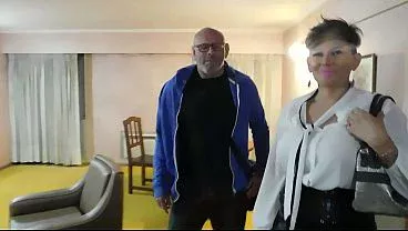 fui a ver departamentos  para  alquilar y me hice  cojer en todos