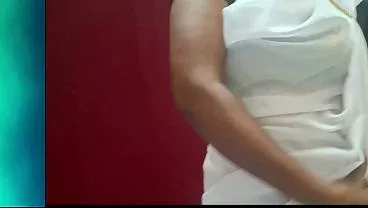 Hot Desi Indian nurse fucks her patient.