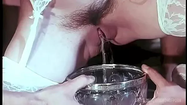 MANY MAN FOR PORN ICON CICCIOLINA…MAKE THEM DRINK HER PISS – free clip