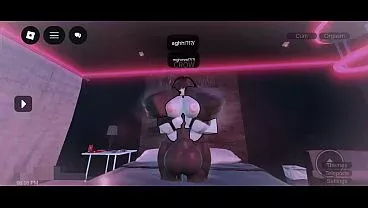 Roblox slut wanted to get her pussy stretched so i gave her my fat cock