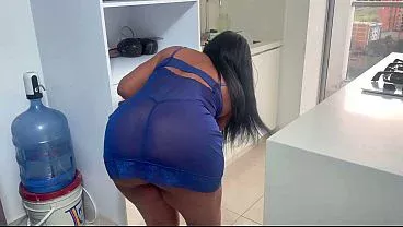 Stepbrother takes advantage of his parents’ absence to fuck his stepsister’s big pussy and cum on her big tits.