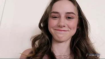 Tiny And Shy Newbie Daisy Tries Her First Porn