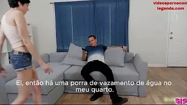Video Porno Com Legenda – Compartilhando a cama com a meia-irmã