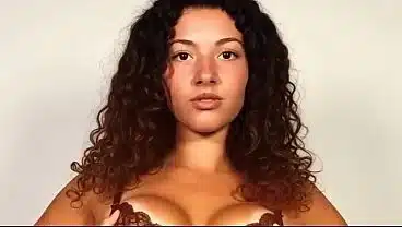 ANNA CAROLINA LATINA GOSTOSA TE SEDUZINDO | AI Content