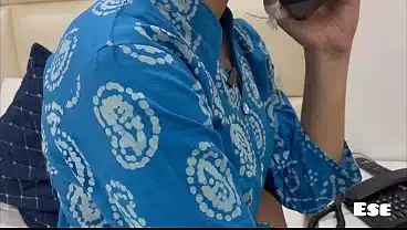 Boyfriend Ko Video Call Par Dikha rahi thi Boobs , jiju Ne Pakad Liya