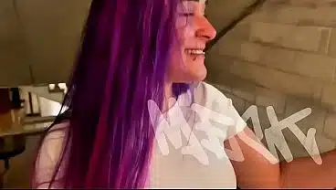 Corno e sem piroca gosta de ver sua mulher sendo comida e ainda agradece pelo trabalho feito…(VIDEO COMPLETO NO RED)