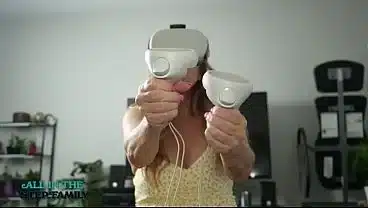 FREE FULL VIDEO! Dumb StepMom Tricked by VR Gamer StepSon