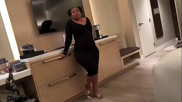 My Gf Just Cheated On Me Do You Think You Can Help Me Take My Mind Off Of It ? #Movie #xvideos #Ebony #Hotel #Fucking