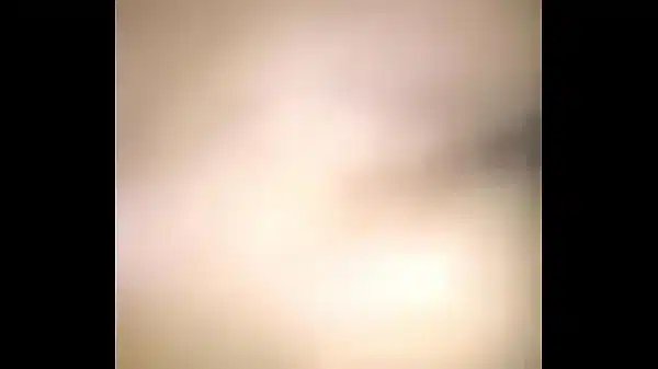 Socando forte na morena magrinha